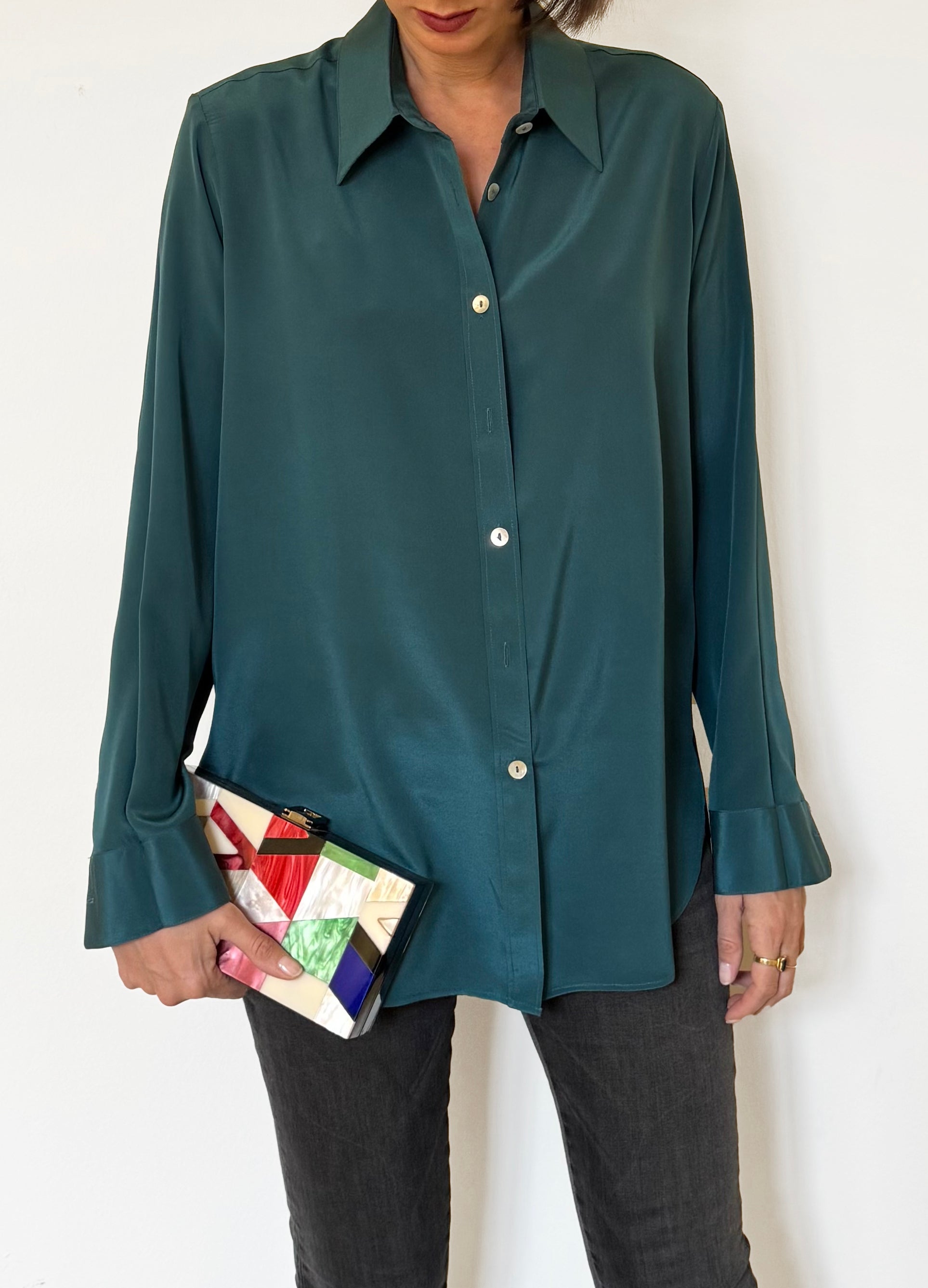 Camicia LaDelfina in crêpe di seta verde petrolio