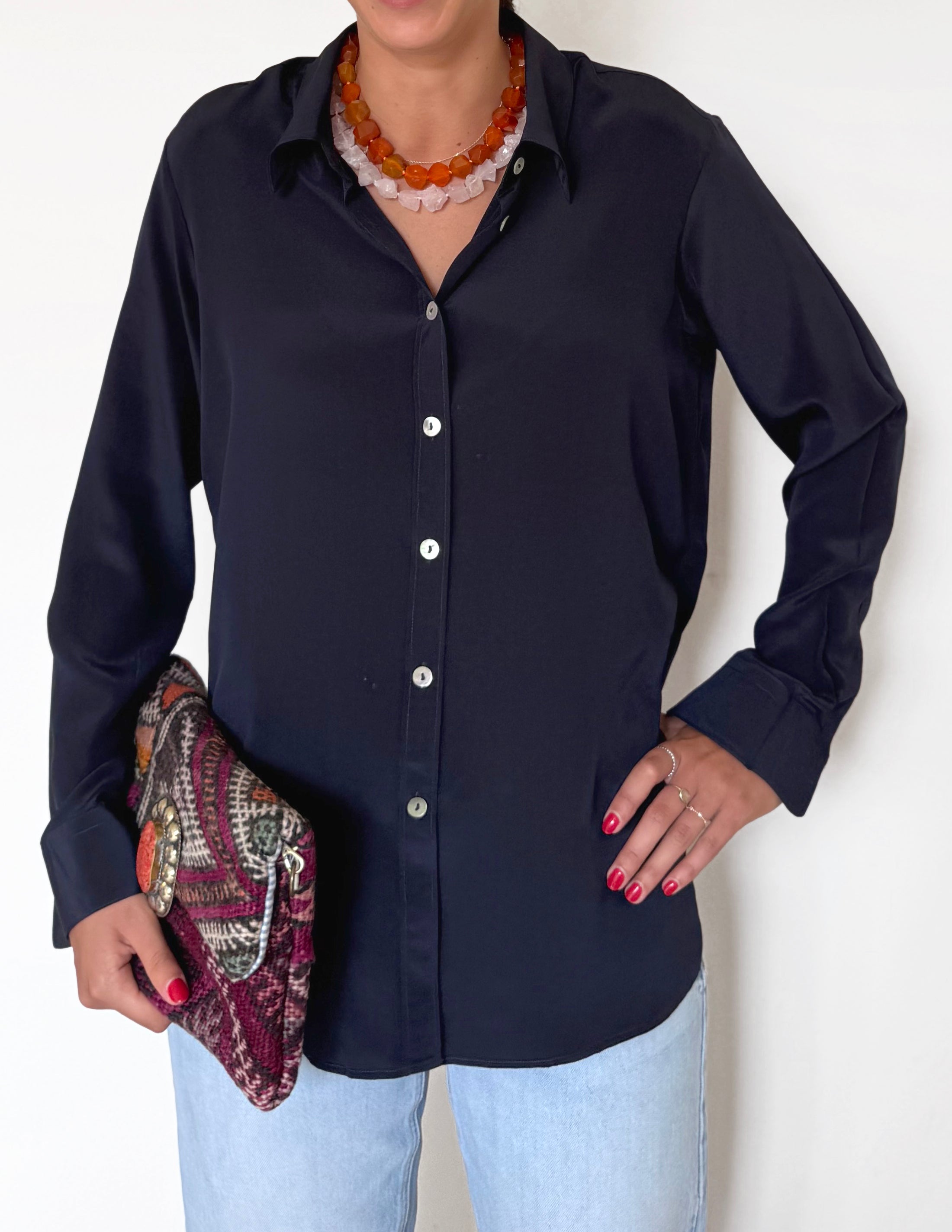 Camicia LaDelfina in crêpe di seta blu scuro
