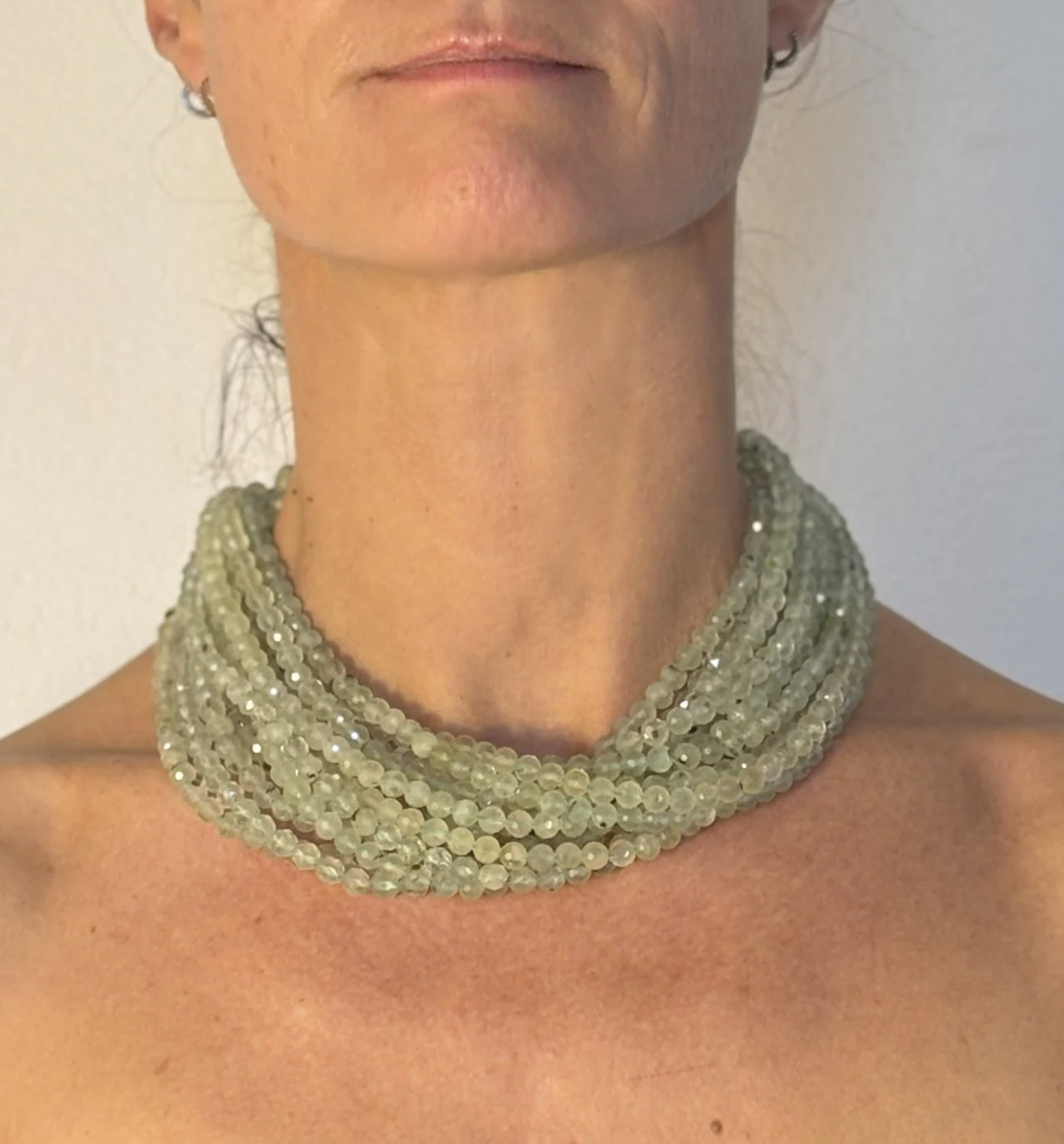 lOrnella collana in prehnite